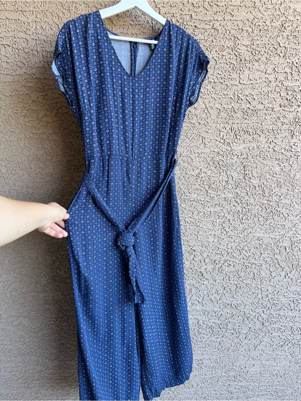 Chaps Navy Blue Geometric Print Wide Leg Jumpsuit - Excellent Condition